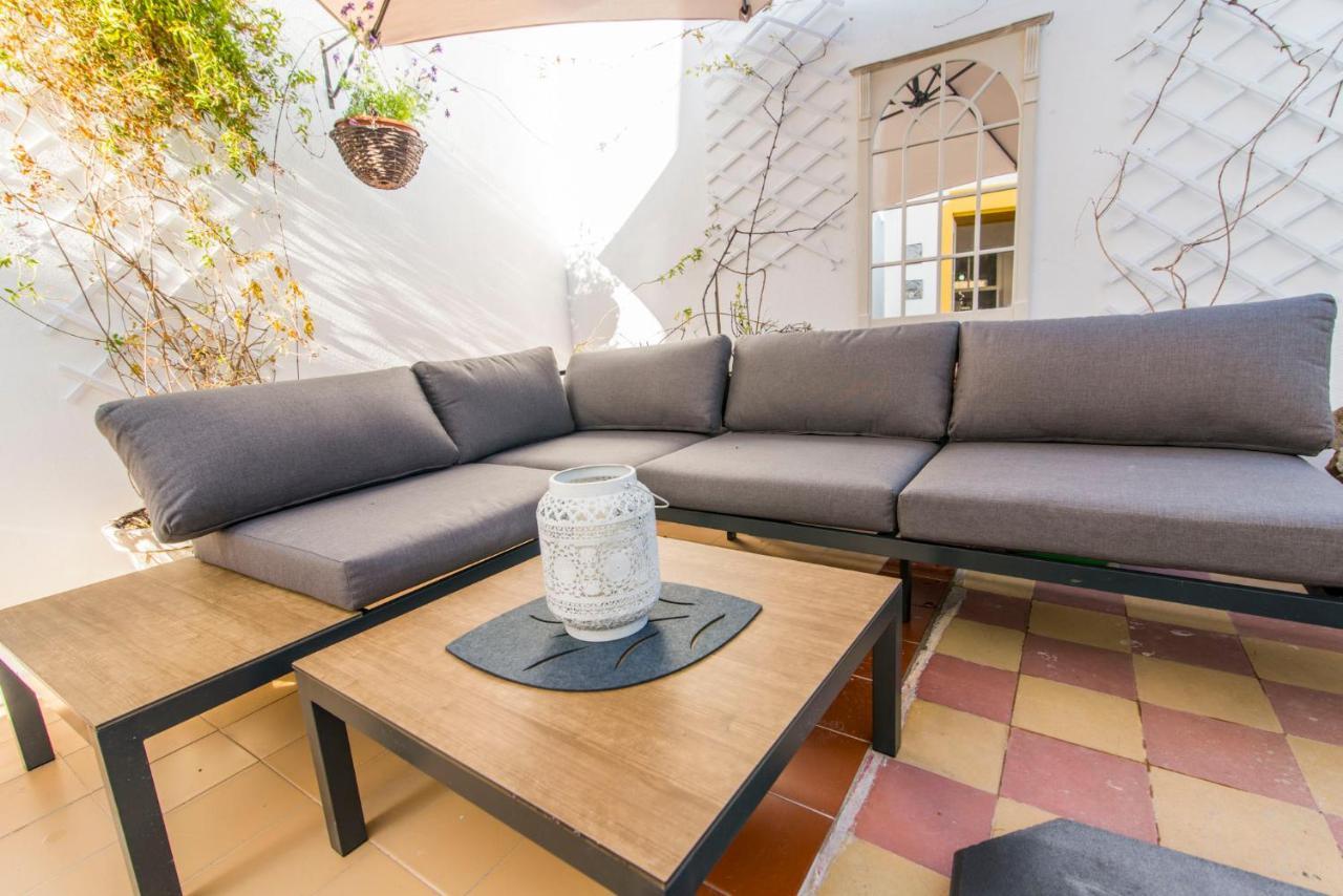 Charming Town House Just 500M From The Marina And Its Well Known Typical Market Olhão Extérieur photo