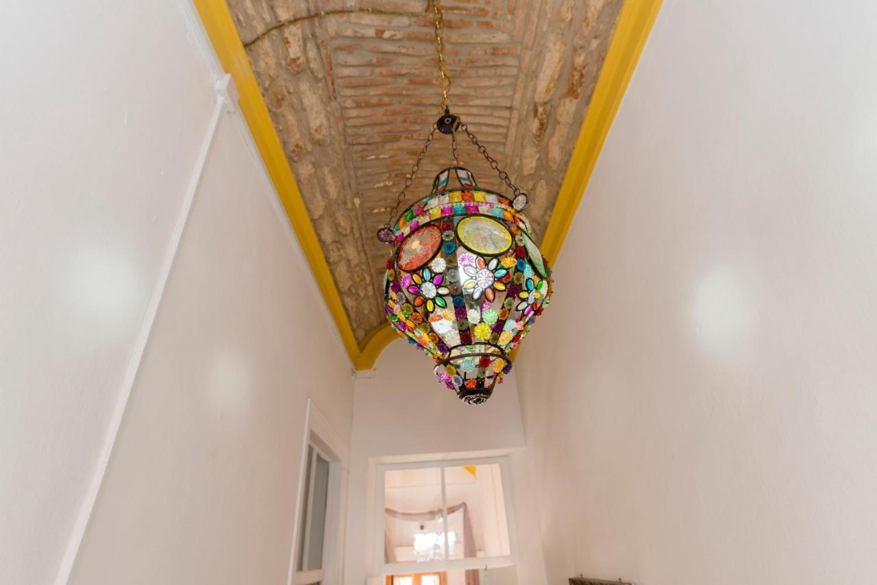 Charming Town House Just 500M From The Marina And Its Well Known Typical Market Olhão Extérieur photo