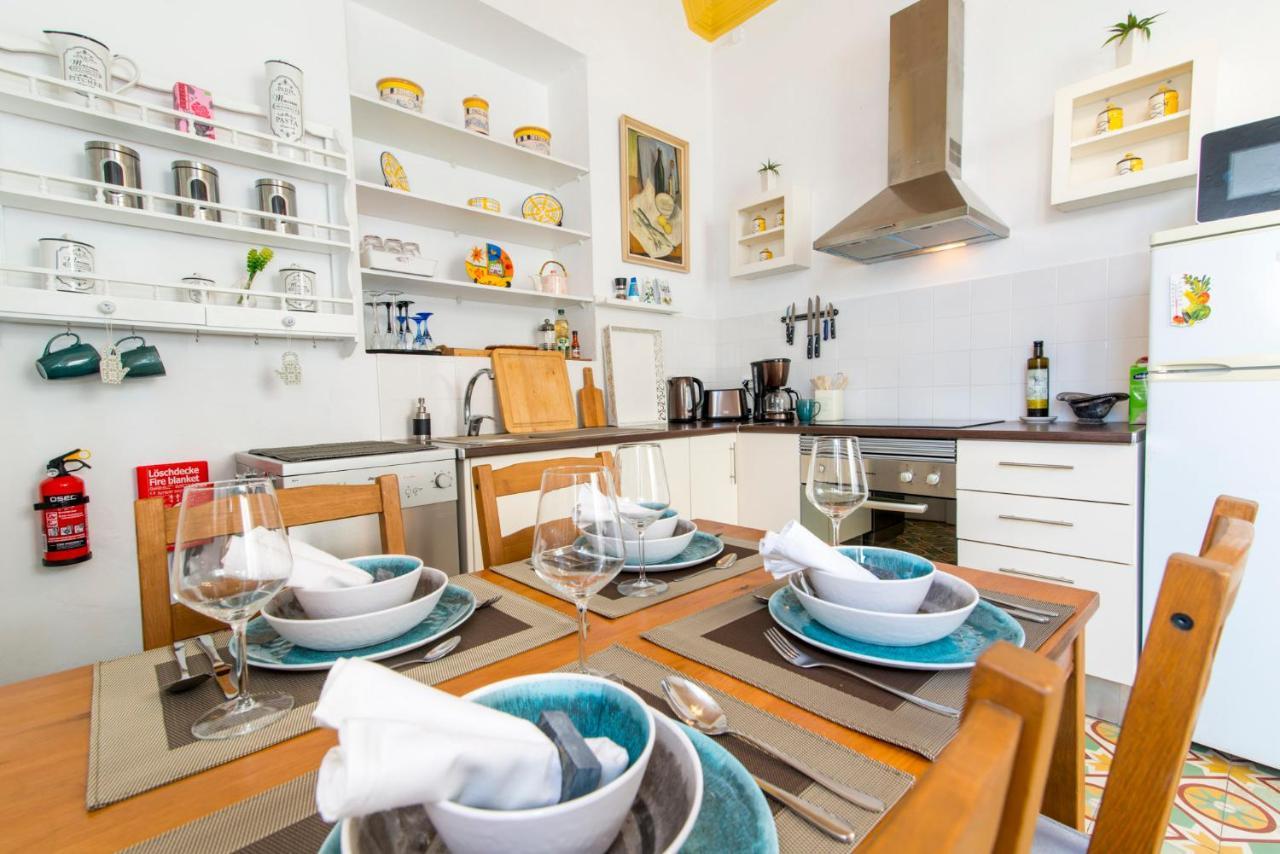 Charming Town House Just 500M From The Marina And Its Well Known Typical Market Olhão Extérieur photo